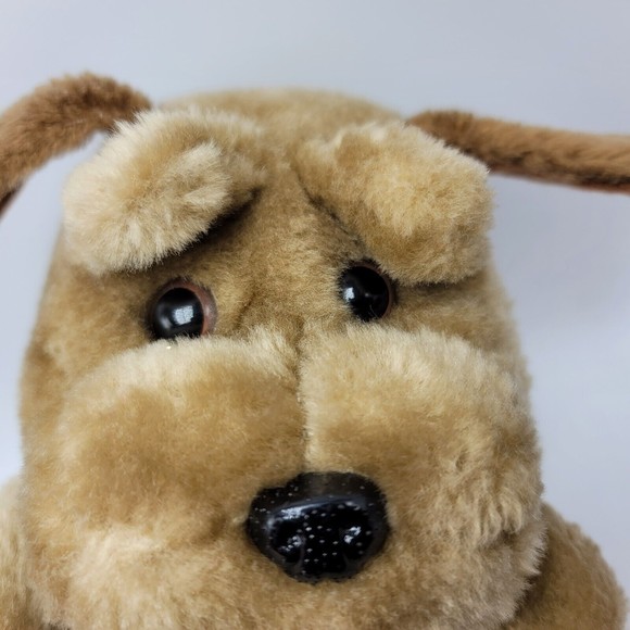 Vintage 1994 Plush Brown Tan Puppy Dog Raffoler Wrinkles Stuffed Animal Toy - Picture 2 of 8